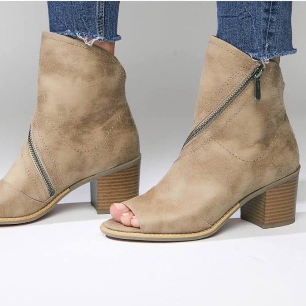 Ankle Bootie
